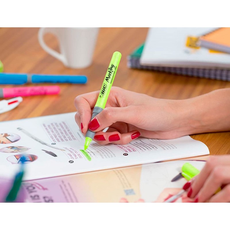 Surligneur bic highlighter grip caoutchouc pointe moyenne biseautee